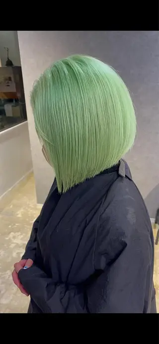 ショート Merly osakaのヘアスタイル