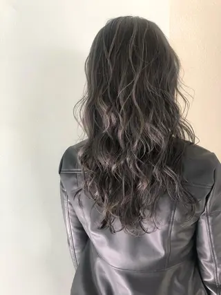 セミロング カラー ベイリコルド　アトリ 店長　宮城一真のヘアスタイル