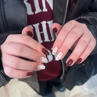 ミディアム PlusEhiku所属・Plus Ehiku 四日市/rinaのネイルデザイン