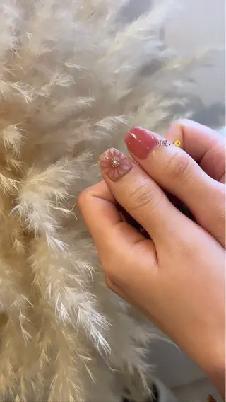 ネイル ゆう unjour 蘇我のネイルデザイン