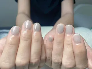 ネイル ニュアンスネイル🌈 MYU Nailsのネイルデザイン
