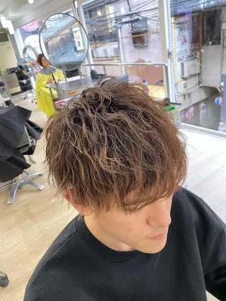 ショート メンズ 岩尾 凪のヘアスタイル