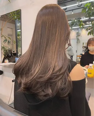 ロング カラー 抜きっぱなしブロンド /ハイトーン/カナタのヘアスタイル