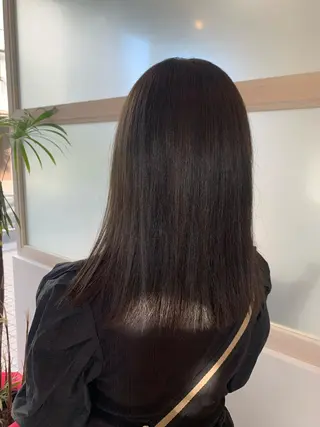 ミディアム 美髪矯正🌟 Ichiha🐨のヘアスタイル