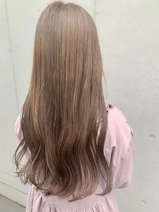 ロング カラー ヘアアレンジ yuka .のヘアスタイル