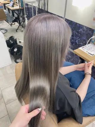 ロング カラー 🍒透明感カラー/ 艶カラー/さくら🍒のヘアスタイル