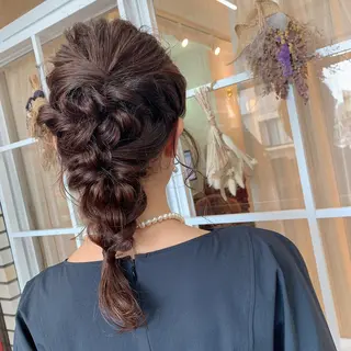 セミロング 緑川 瑞穂のヘアスタイル