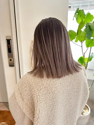 カラー Ziel所属・め みのヘアスタイル