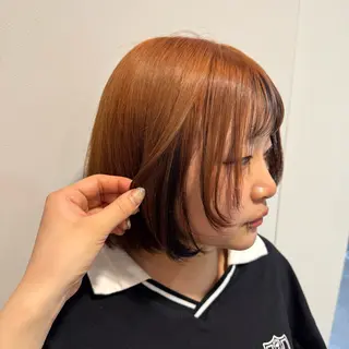 ショート カラー 千木良 萌々のヘアスタイル