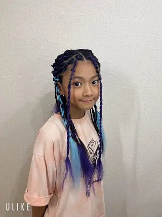 ヘアアレンジ キッズ un par unの眉毛・アイブロウイメージ