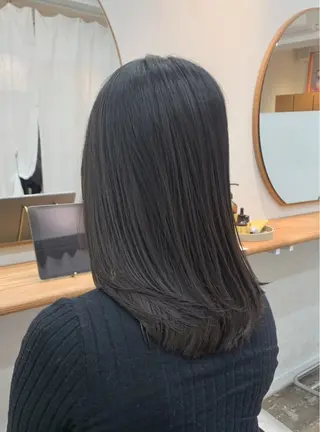セミロング カラー 立川艶髪カラーと映画 美容師YUJIのヘアスタイル