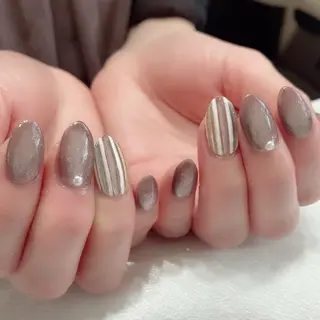 ネイル Legit nail salonのネイルデザイン