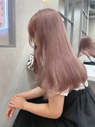 ロング karin ボブハイトーンのヘアスタイル