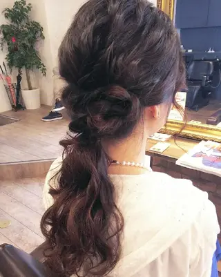 ヘアアレンジ ロング RU RIのヘアスタイル