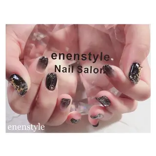 ミディアム ネイル 👑enen style👑のネイルデザイン