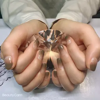 ネイル ガレンドウ 白澤 愛子のネイルデザイン