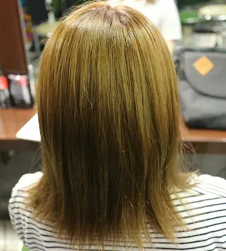 ミディアム 平塚 千尋のヘアスタイル