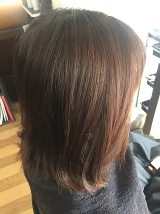 カラー 中山 ルミ子のヘアスタイル
