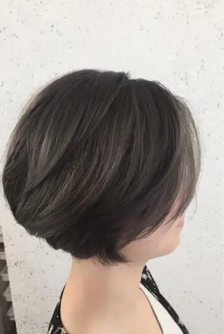 ショート カラー ヘアアレンジ ✨ハイクオリティ✨ 山本香也のヘアスタイル