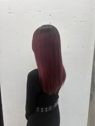 カラー 伊藤 真央のヘアスタイル