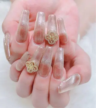 ネイル MoonNail ユリ🌸のネイルデザイン