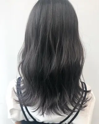 セミロング カラー 坂田 洋介のヘアスタイル