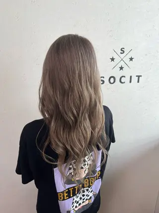 ロング 山﨑 大二郎のヘアスタイル