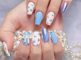 ネイル ✌🏻Kiiko ~のネイルデザイン