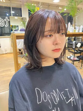 ミディアム カラー 竹内 柚子のヘアスタイル