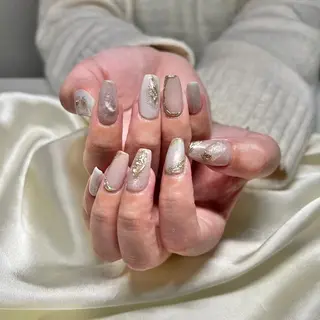 ネイル マツエク・マツパ アイブロウ Nail&eye Belire 新宿のネイルデザイン