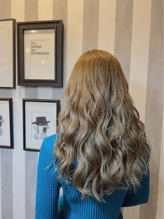 ロング カラー ☺︎Ayaka ☺︎のヘアスタイル