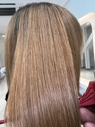 ミディアム カラー パーマ ヘアアレンジ メンズ キッズ ネイル マツエク・マツパ アイブロウ 堀井 凌平のヘアスタイル