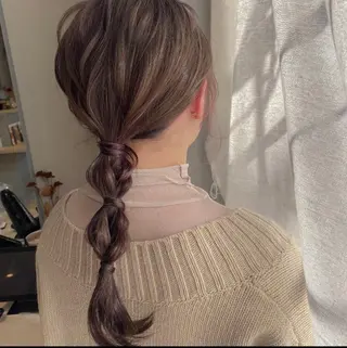 カラー hana ROCCO3rdのヘアスタイル