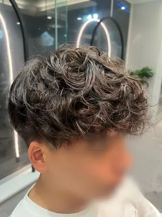カラー パーマ メンズ 星 希愛のヘアスタイル