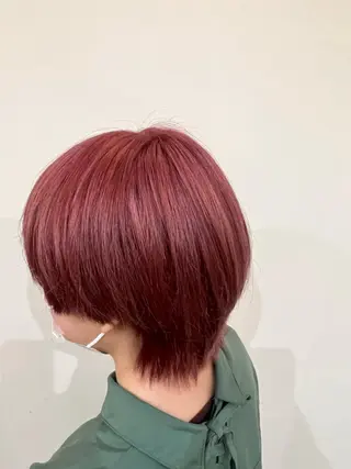 ショート カラー まさき✂︎ブリーチ／ デザインカラーのヘアスタイル