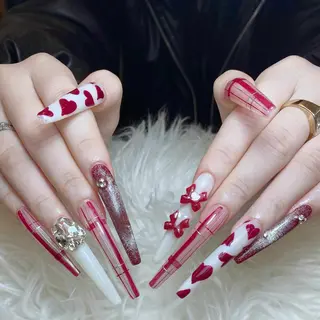 ネイル ANH ゴテゴテネイルのネイルデザイン