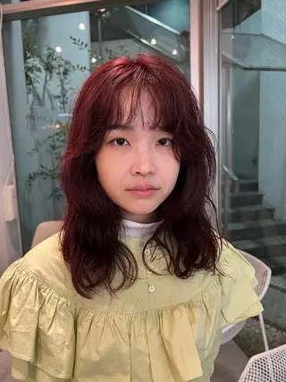 ミディアム カラー パーマ ayaka 🍀のヘアスタイル