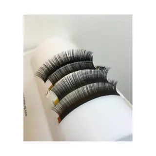 マツエク・マツパ Lana. *・eye&browのマツエク・マツパデザイン