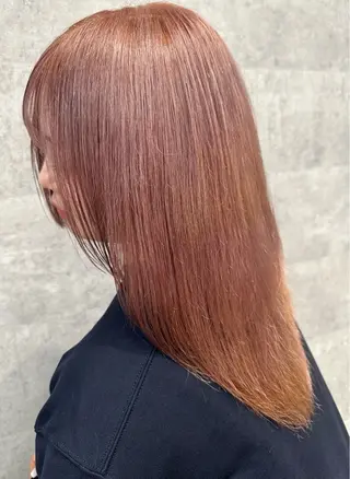 セミロング 🪄🫧ハイトーン/ 乙津茜🐰L'wisのヘアスタイル