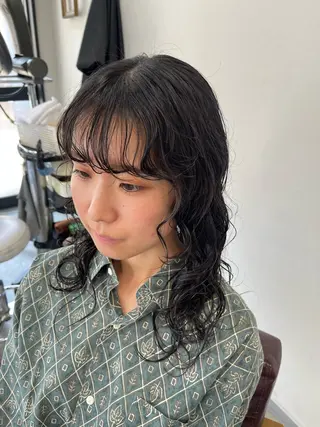 ロング パーマ ｼﾉｻﾞｷ ｷﾅのヘアスタイル