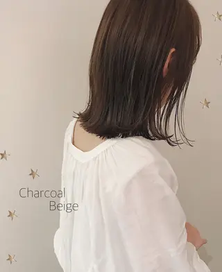 ミディアム カラー 市川 千夏のヘアスタイル