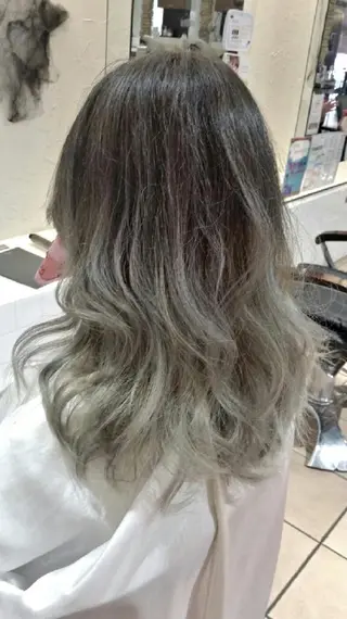 カラー セミロング 【髪質改善美容師】t occa茨木篠原健太のヘアスタイル