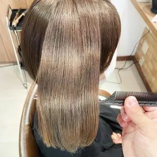 ショート カラー 髪質改善特化 安東駿介のヘアスタイル