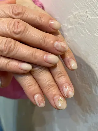 ネイル MOFU NAIL 🐈‍⬛のネイルデザイン