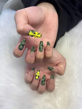 ネイル 長坂 若菜のネイルデザイン