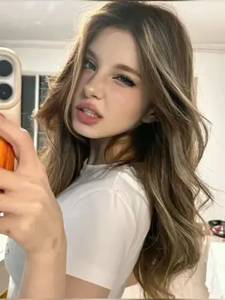 ロング カラー 表参道/ハイライト バレイヤージュのヘアスタイル