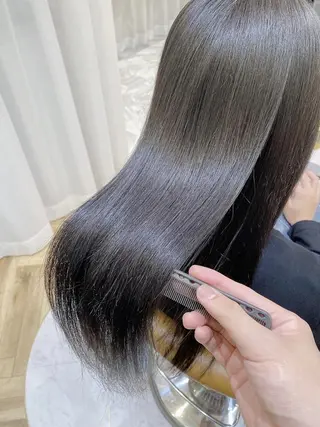 ロング ❣️心斎橋髪質改善 鈴木佑弥❣️のヘアスタイル