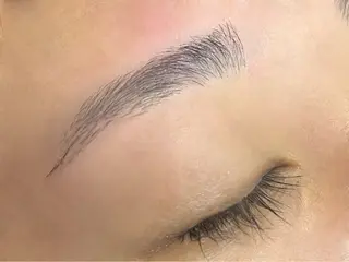 メンズ アイブロウ Ai Quick 秋葉原わたなべの眉毛・アイブロウイメージ