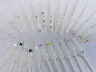 ネイル Megumi_ Nailsのネイルデザイン
