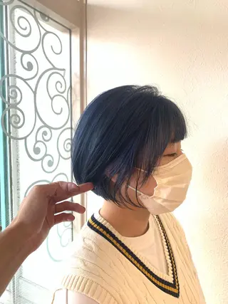 ショート ハッシュ・ウルフ🐺 小顔レイヤー松山直史のヘアスタイル